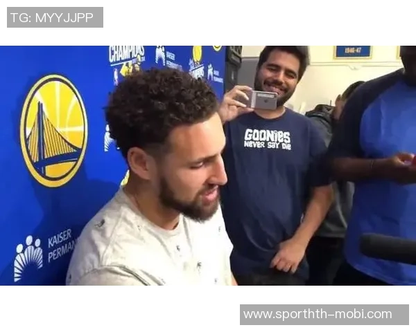 克莱谈垃圾话文化:竞争中应保持尊重与界限 克莱谈垃圾话文化:竞争中应保持尊重与界限