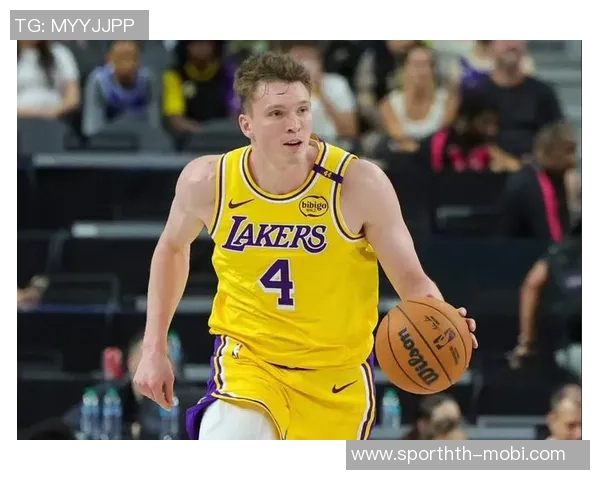 南湾湖人战胜圣克鲁兹勇士布朗尼贡献全能表现阿杜稳定发挥助队取胜 南湾湖人战胜圣克鲁兹勇士布朗尼贡献全能表现阿杜稳定发挥助队取胜